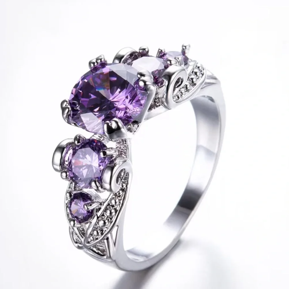 Elegant Purple Amethyst CZ Moissanite Silver Engagement Band Ring - Size 7 or 8